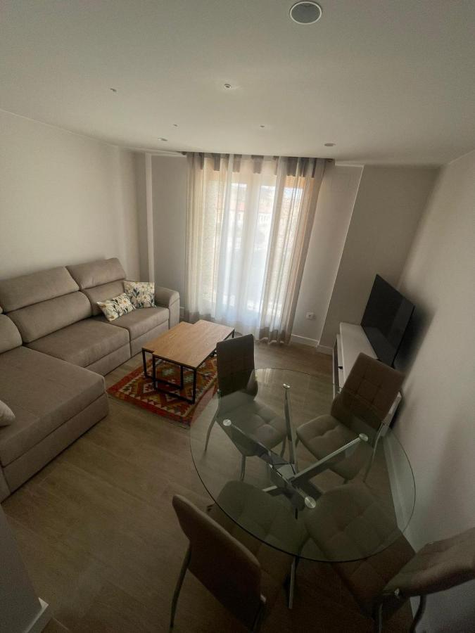 El Roble 9 Apartment Асторга Екстериор снимка