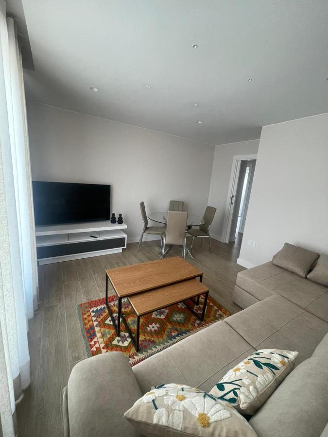 El Roble 9 Apartment Асторга Екстериор снимка