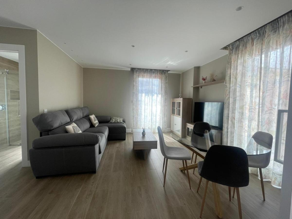 El Roble 9 Apartment Асторга Екстериор снимка