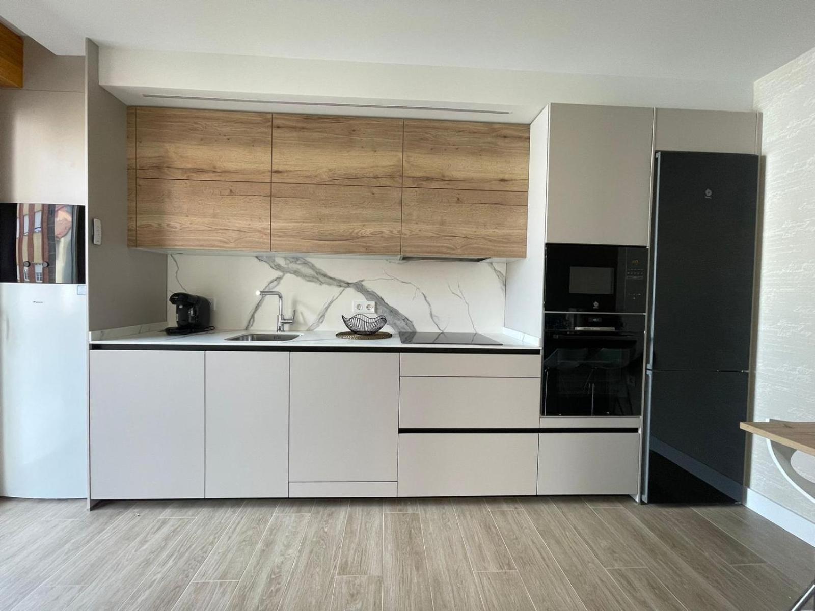 El Roble 9 Apartment Асторга Екстериор снимка