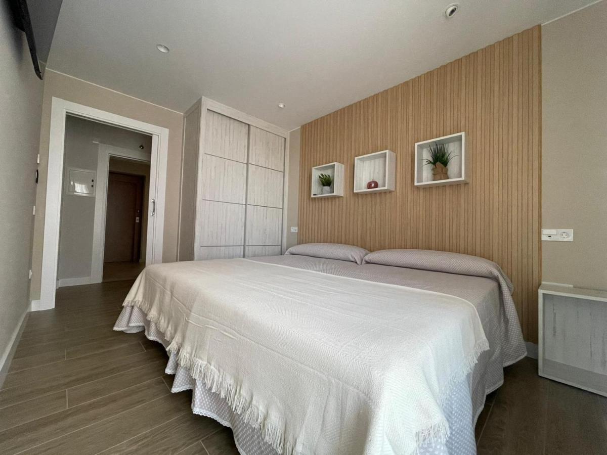 El Roble 9 Apartment Асторга Екстериор снимка