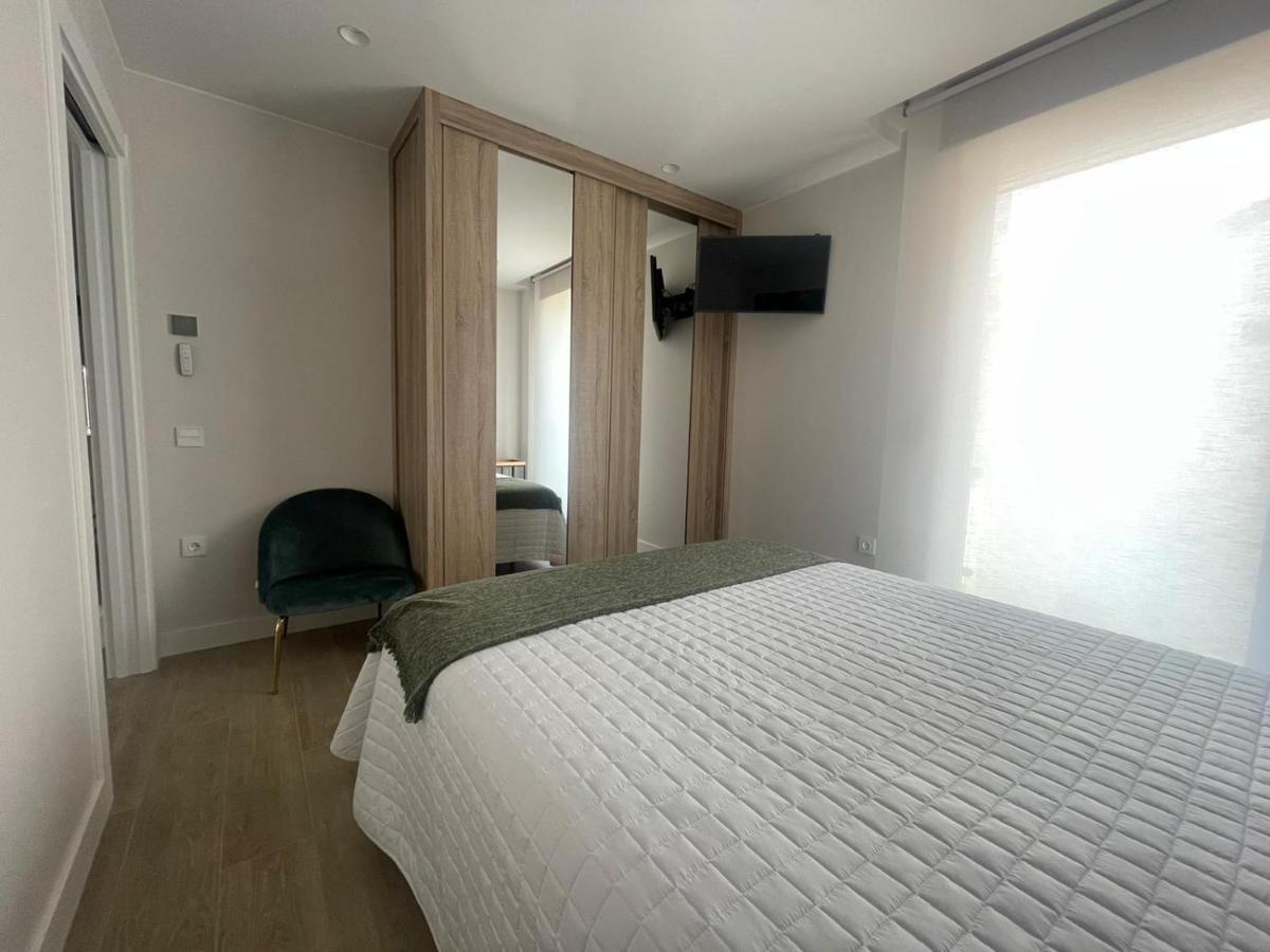 El Roble 9 Apartment Асторга Екстериор снимка