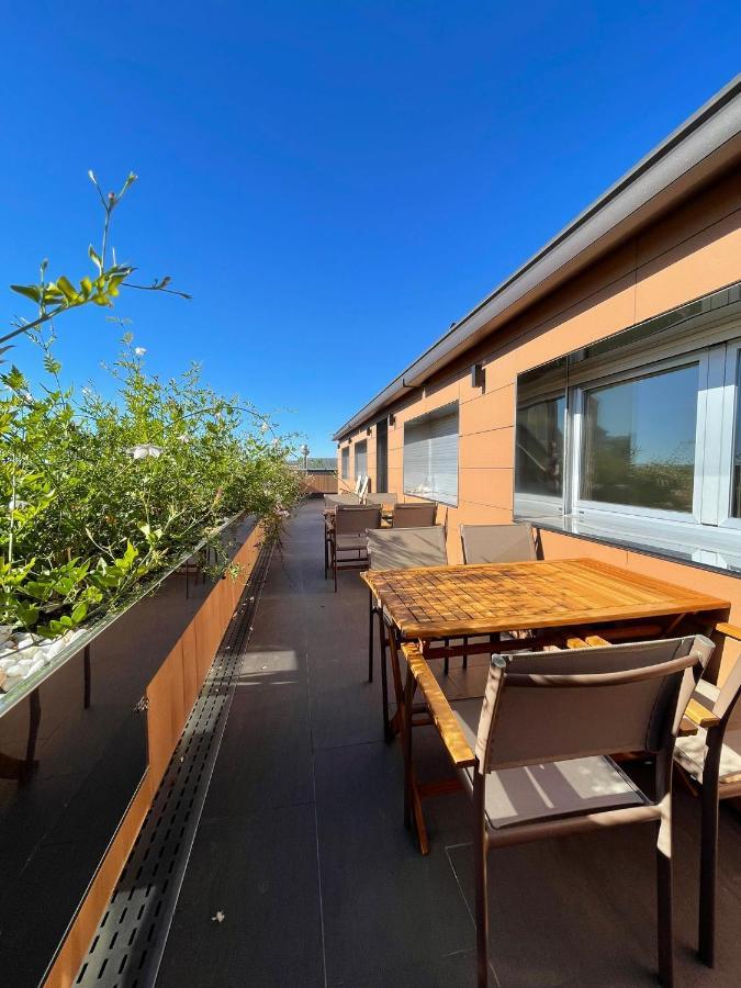 El Roble 9 Apartment Асторга Екстериор снимка