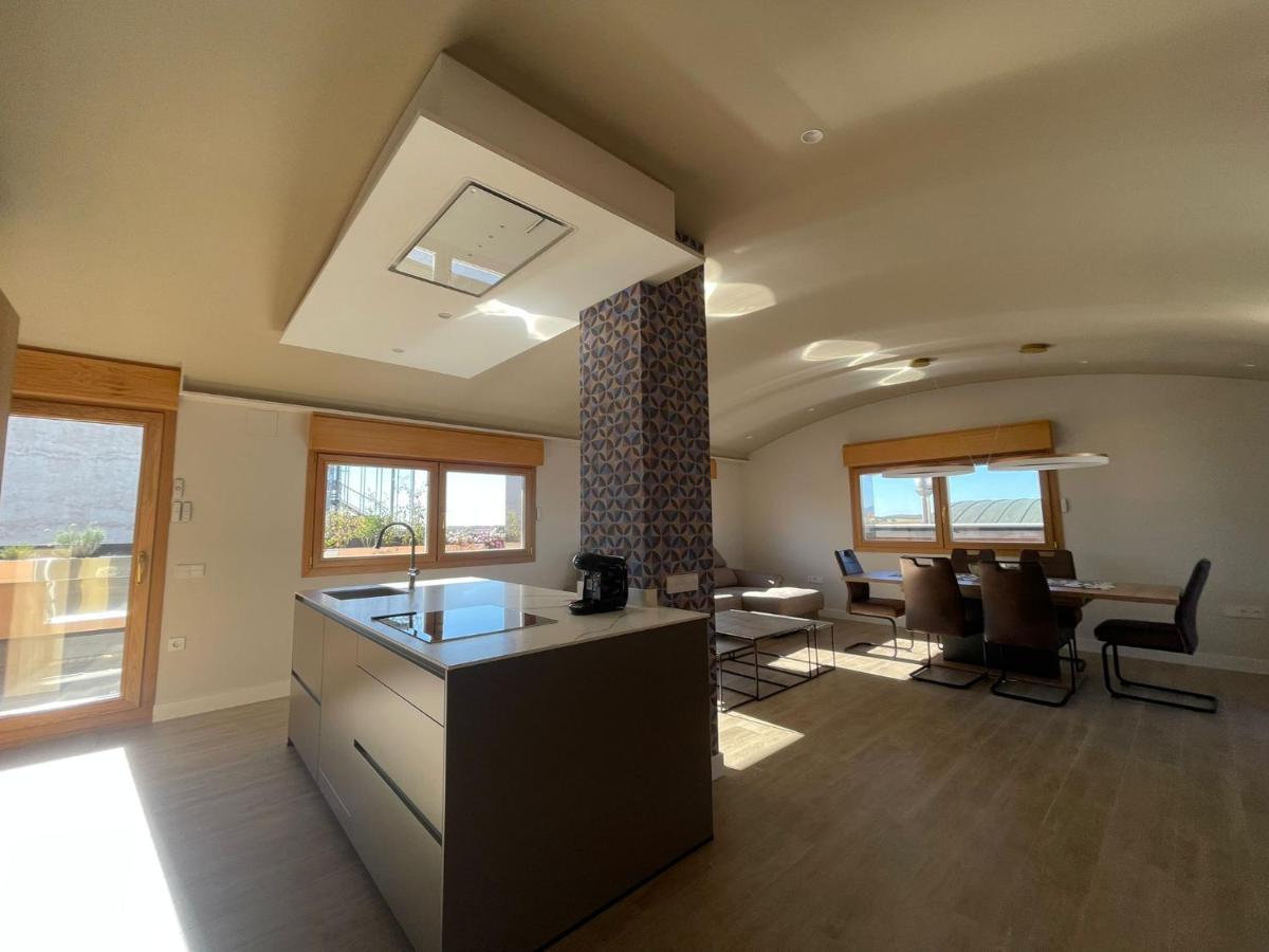 El Roble 9 Apartment Асторга Екстериор снимка