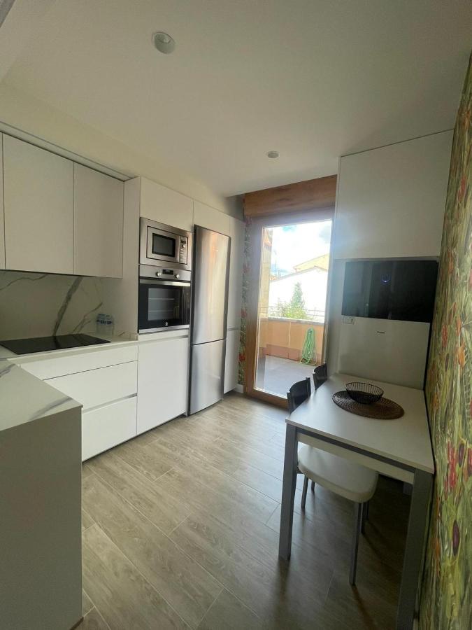 El Roble 9 Apartment Асторга Екстериор снимка