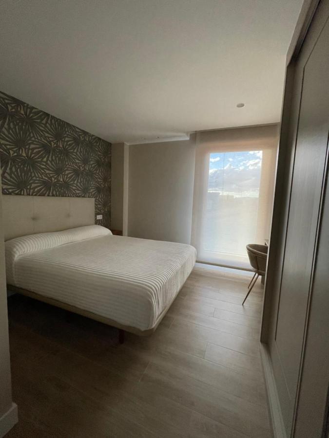 El Roble 9 Apartment Асторга Екстериор снимка